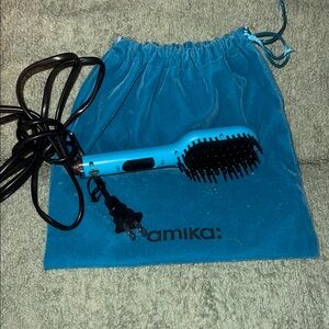LikeNew!* Amika Mini Heated Styling Brush with Pouch